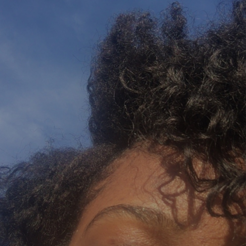 Meet your Posher, Zadia